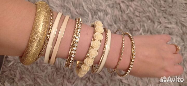 Набор браслетов