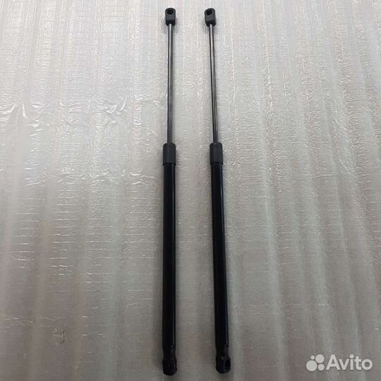 Упор капота Opel Astra H