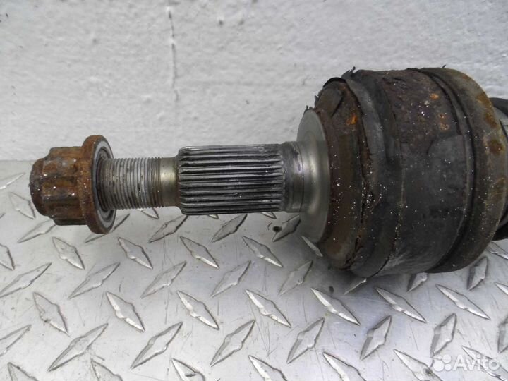 Полуось задняя левая Audi Q7 4L 7L8501201