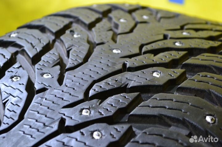 Nokian Tyres Hakkapeliitta 9 SUV 275/50 R21