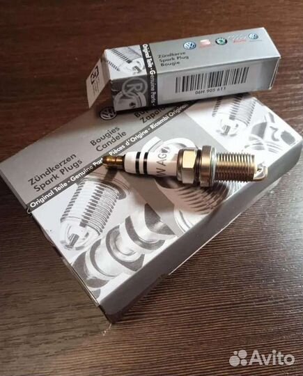 Свечи зажигания bosch 06H905611