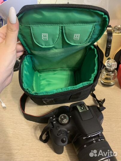 Зеркальный фотоаппарат canon eos 2000d