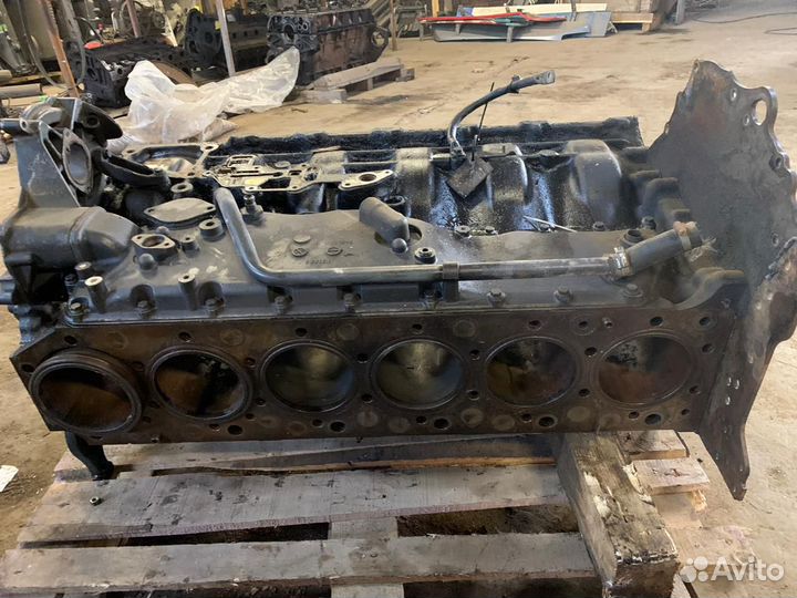 Блок двигателя renault premium DXI 11