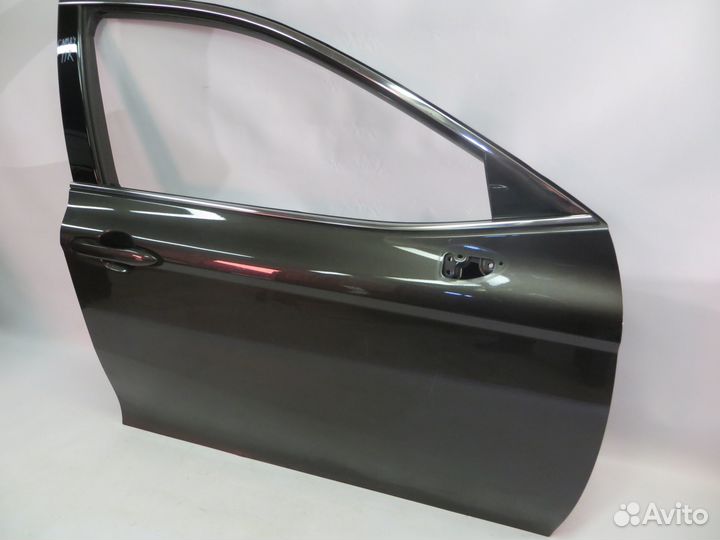Дверь передняя правая Toyota Camry XV70