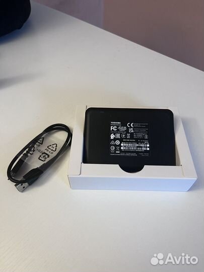 Внешний жесткий диск Toshiba 1TB