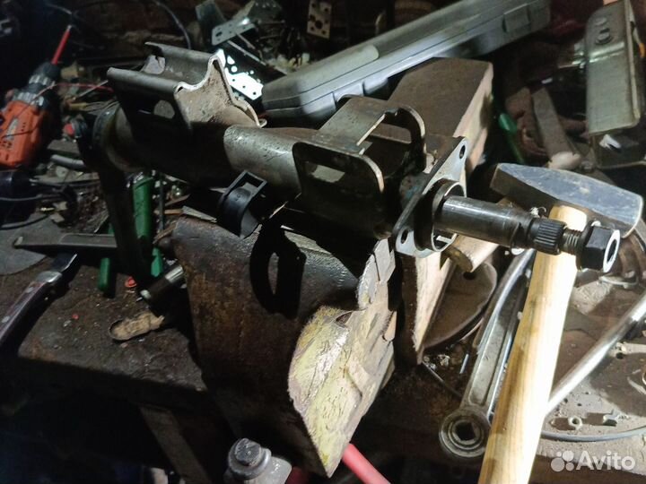 Продам уголок на грузовик Toyota Duna