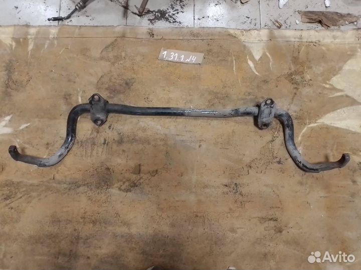 Стабилизатор передний jeep srt wk2