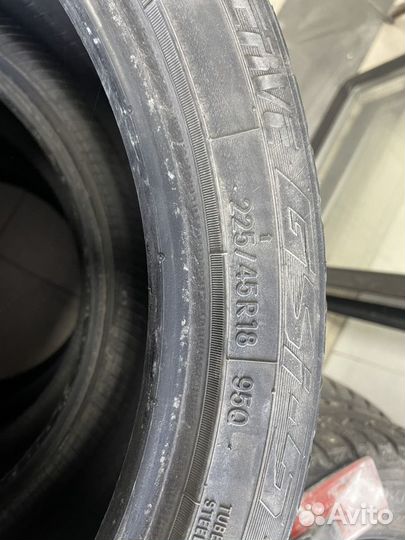 Toyo Observe GSi-5 225/45 R18