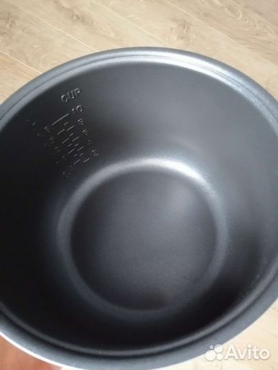 Мультиварка Binatone MCR-5033