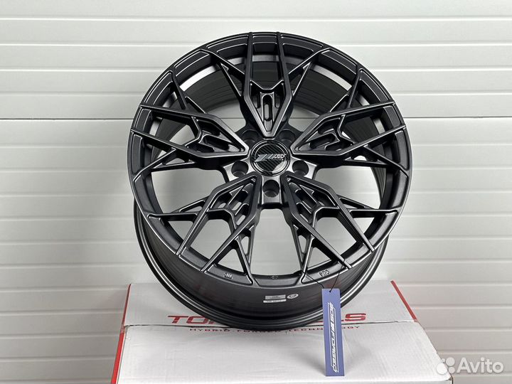 305Forged FT122 18 8.5J +42 5X114.3 вес 9,8kg Gray