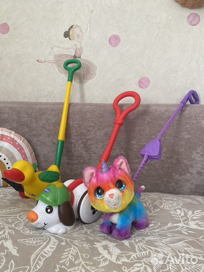 Игрушка каталка с ручкой