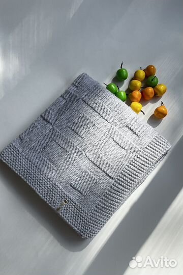 Плед детский вязаный