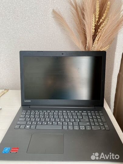 Ноутбук lenovo