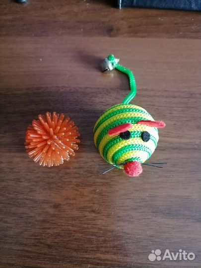 Игрушки для животных