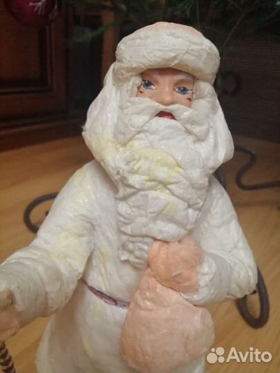 Дед мороз бумага. Папье маше