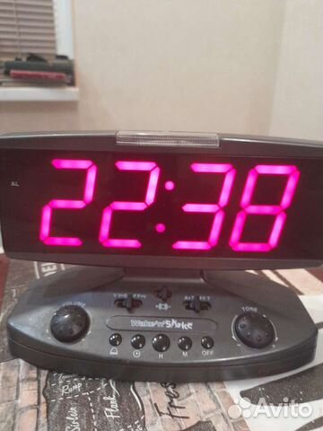 Часы электронные настольные СССР