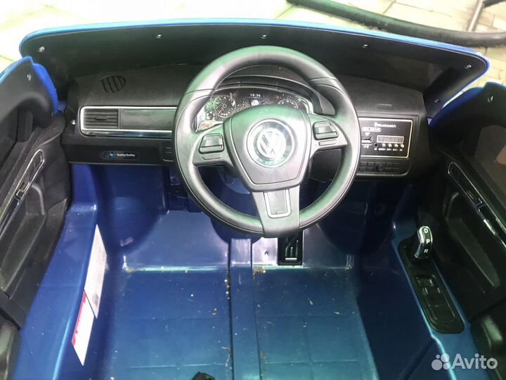 Развивающий автомобиль на аккумуляторе