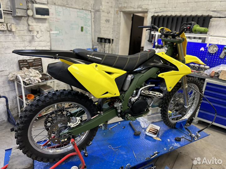 Suzuki RM-Z450 (2013 )