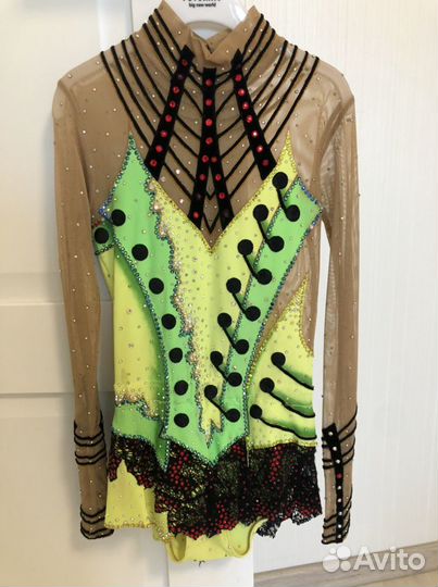 Купальник для художественной гимнастики 134