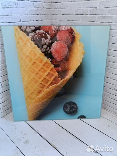 Стеклянная картина 28*28 см новая