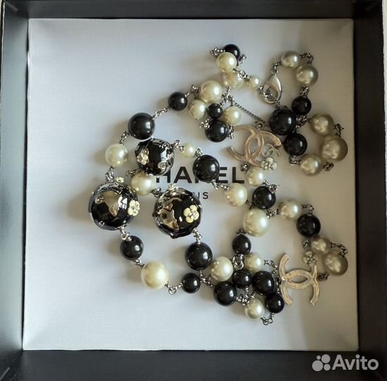 Бусы Chanel