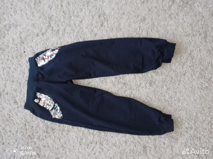 Спортивный костюм для девочки