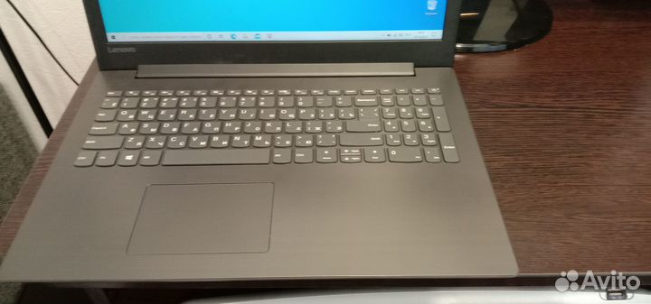 Продаю ноутбук