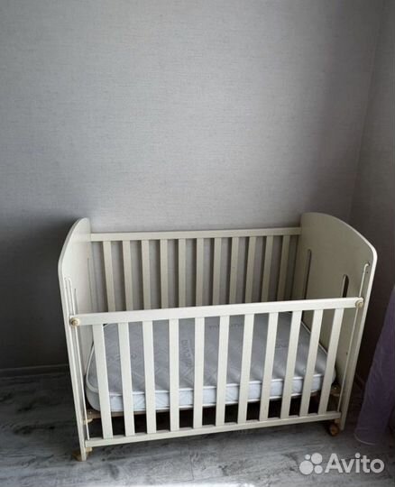 Детская кроватка Micuna 120/60