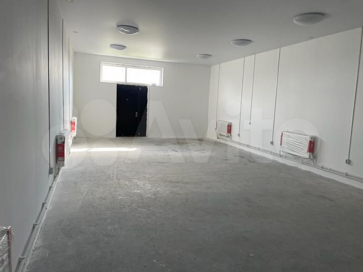 Торговая площадь, 65 м²