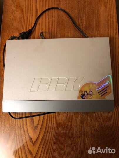 DVD плеер BBK DV113SI