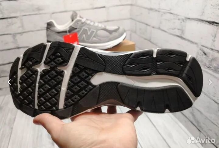 Кроссовки New balance 990. Стелька 27,5 см