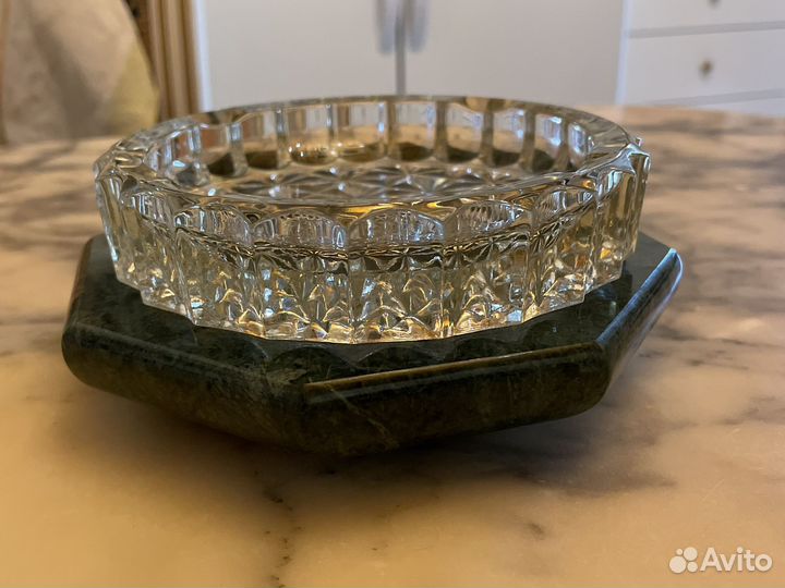 Пепельница камень