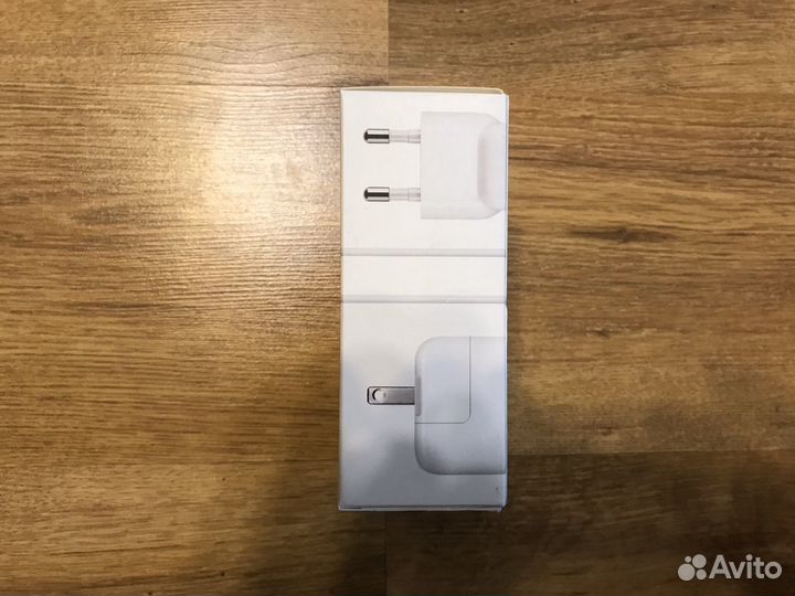 Apple World Travel Adapter Kit (адаптер, переходни