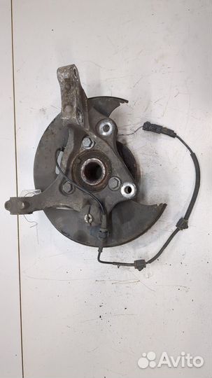 Ступица (кулак, цапфа) левая передняя Opel Insignia