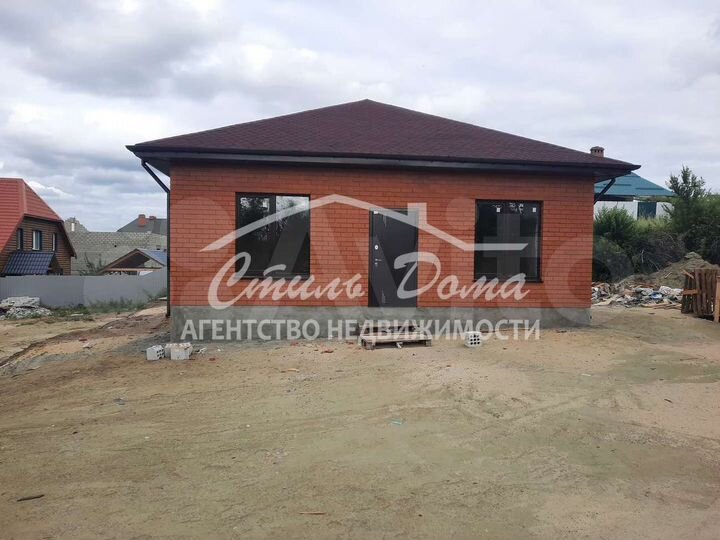 Дом 100 м² на участке 4,5 сот.