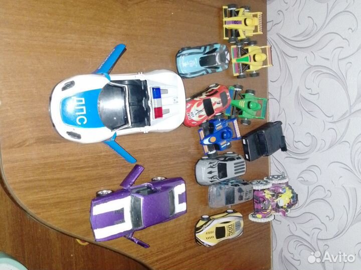 Железные машинки