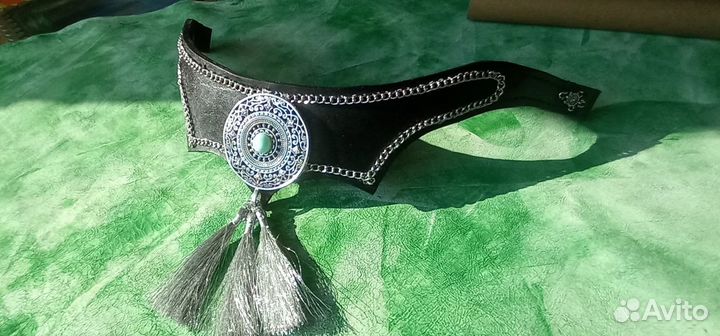 Налобник для лошади