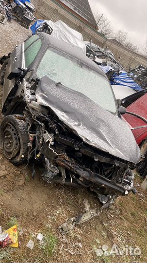 Авто целиком на запчасти