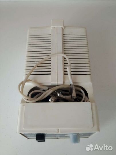 Зарядное устройство для зарядки аккумулятора