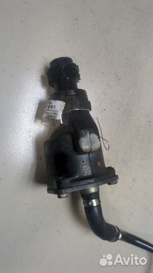 Насос вакуумный Volkswagen Passat 5, 1998