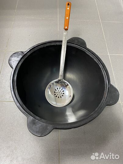 Казан чугунный 8л с печью с дымоходом