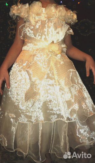 Платье нарядное для девочки 5-10 лет