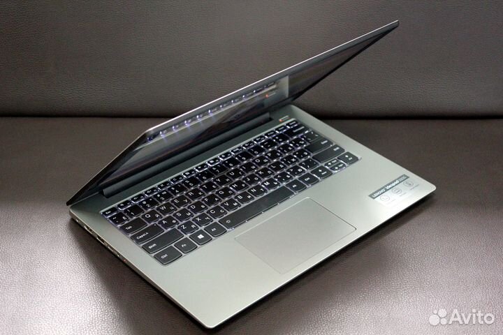 Ультрабук Lenovo Ryzen 7