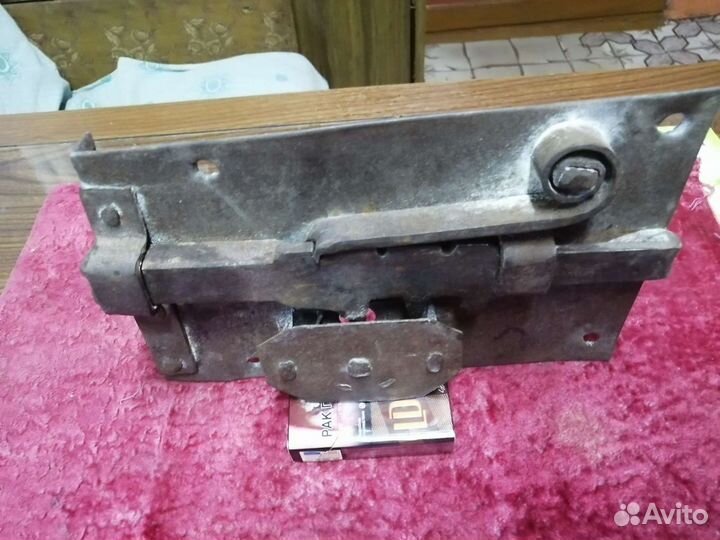 Замок (ключ пропил)