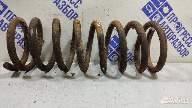 Пружина передняя левая Uaz Patriot внедорожник 2.7