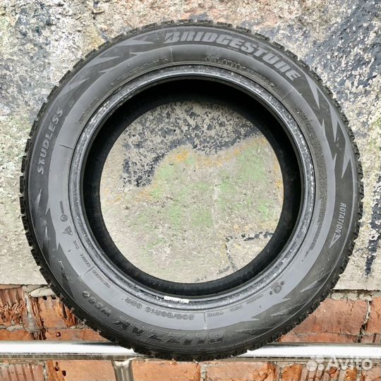 Bridgestone Blizzak WS-60 205/60 R16