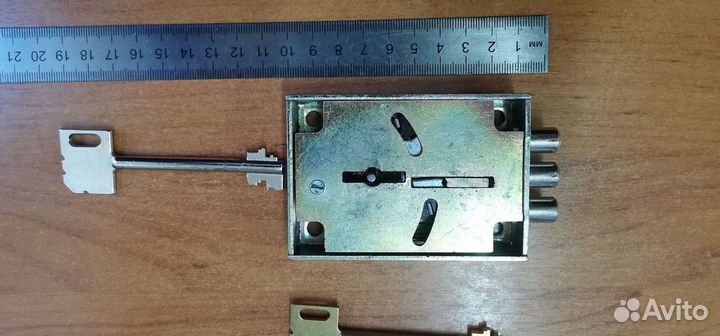 Замок сейфовый