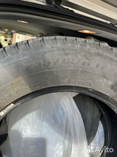 Michelin Latitude Tour HP 235/65 R17 104V