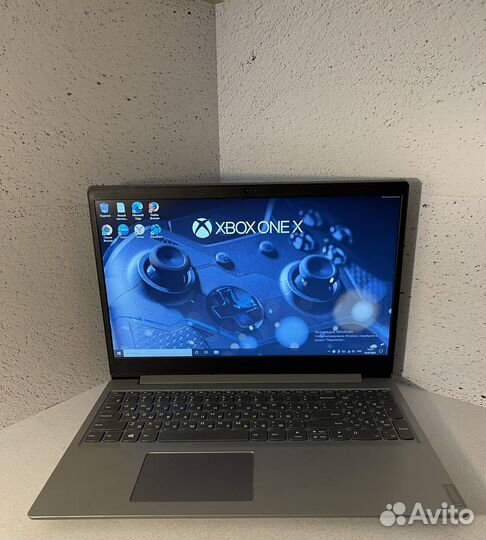 Ноутбук Lenovo