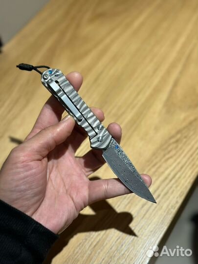 Нож из дамасской стали